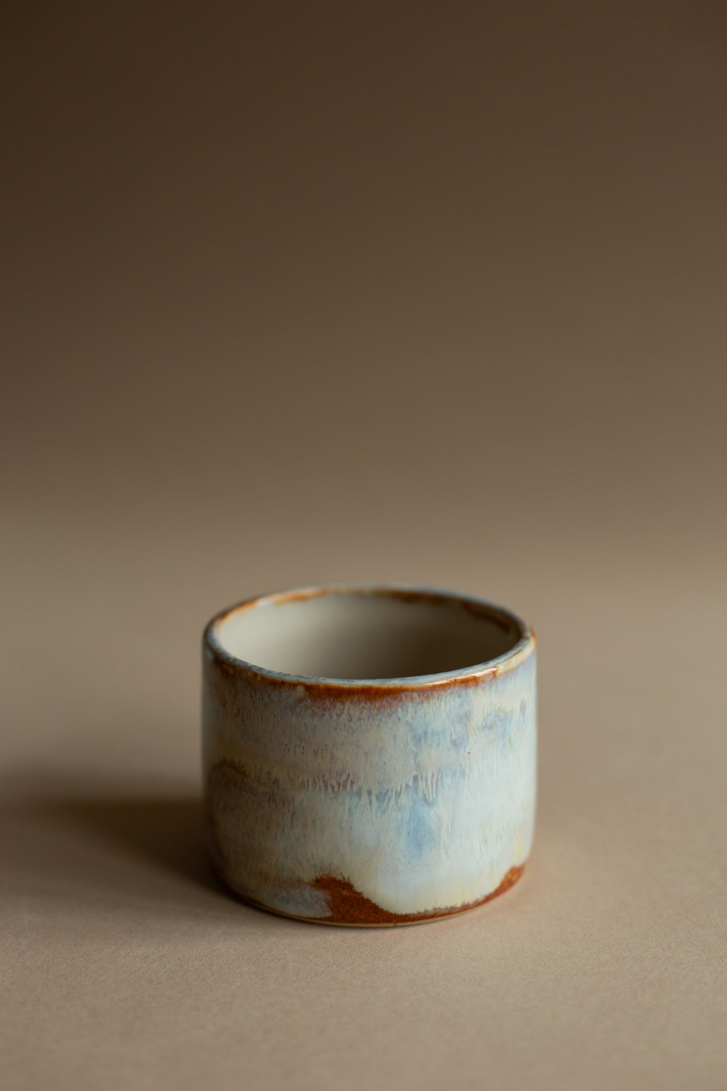 Earthy mini-vessel