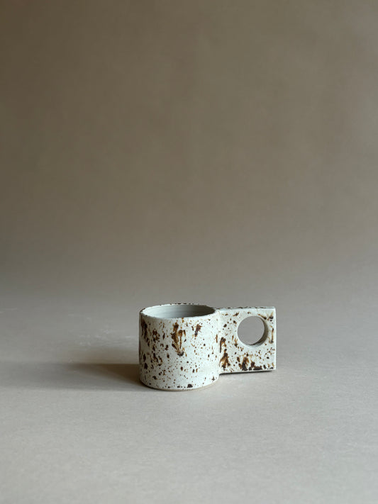 eggshell medium mug